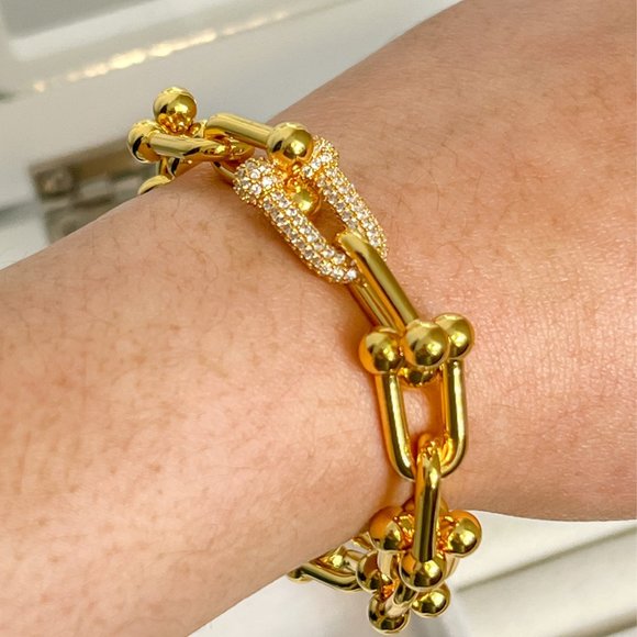 Jewelry - Gold Plate Icy U Link Bracelet Chunky Gold Bracelet For women Thick Bracelet